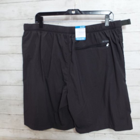 Columbia Gray Relaxed Mesh Lined Nylon Activewear Shorts - Picture 2 of 8